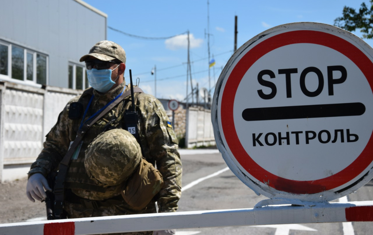 В Україні ослабили карантин: чи потрібні маски і ПЛР-тести